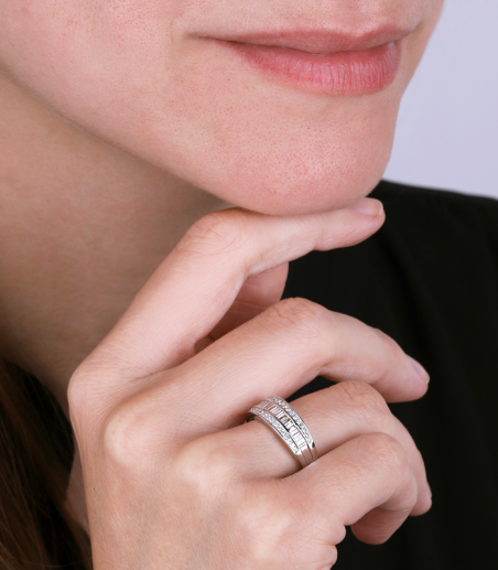 Anillo oro 18k y diamantes 0.47cts "Barrali"