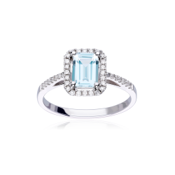 Anillo "Bazzano" aguamarina y diamantes 0.18 cts