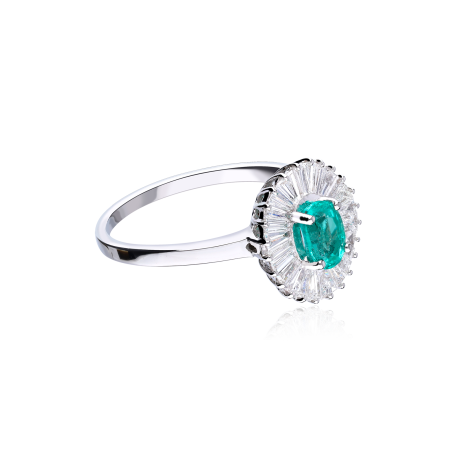 Anillo "Barbania" Esmeralda y Diamantes 0.60 cts