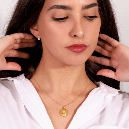 Medalla Oro 18k 18mm "Corazón de Jesús"
