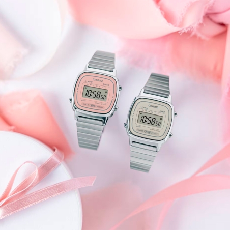 Reloj Casio retro vintage iconic LA670WEA-4A2EF