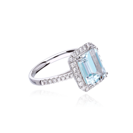 Anillo "Bazzano" Agua Marina y Diamantes 0.43 cts