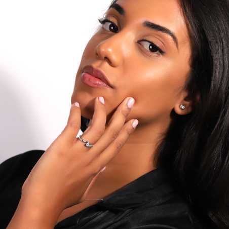Anillo Oro 18k y Diamante 0.10cts "Sacer"