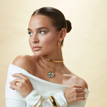 Pendientes Viceroy de acero IP dorado colección Laura Escanes tubogas 75393E01012