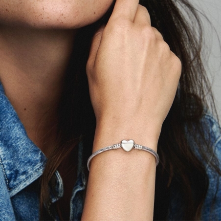 Pulsera Pandora Moments serpiente con cierre de Corazón 599206C00
