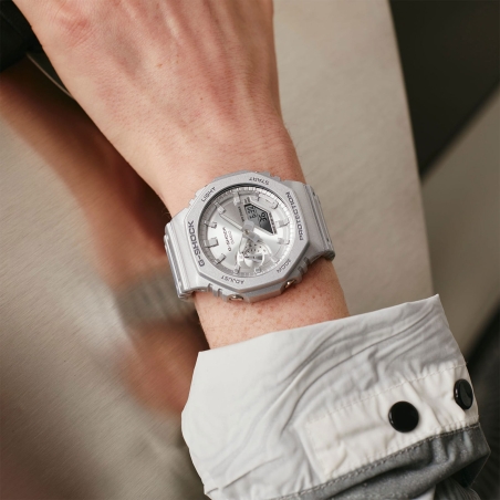 Reloj Casio G-Shock plateado metalizado GA-2100FF-8AER