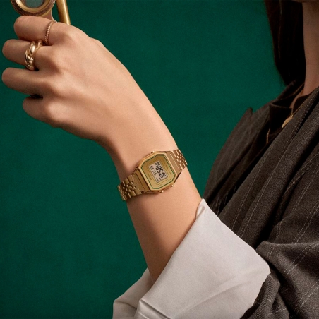 Reloj Casio acero iconic dorado LA680WEGV-9AEF