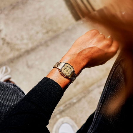 Reloj Casio Vintage Iconic Acero Dorado LA680WEGA-9ER