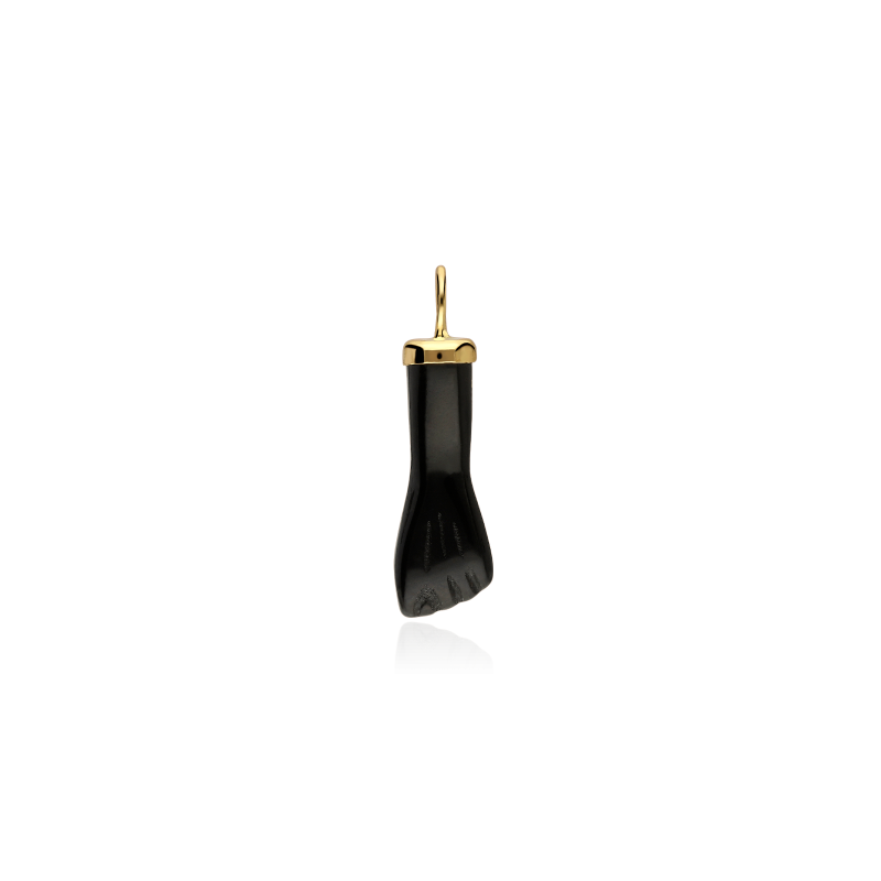 Colgante Puño Oro 18k "Laiga"
