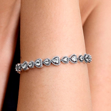 Pulsera Pandora Halo corazones 593655C01