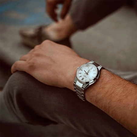 Reloj Casio Edifice Acero Esfera Blanca EFK-100D-7AER