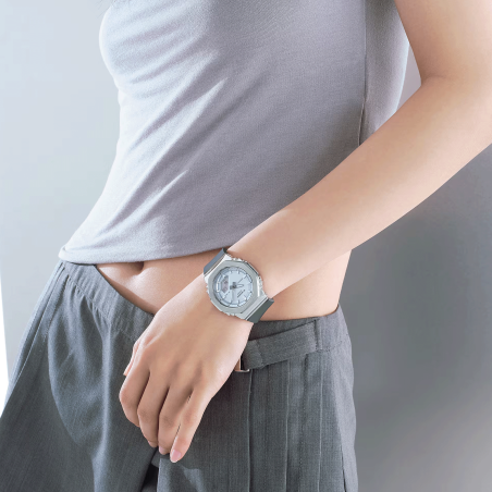 Reloj Casio G-Shock gris GM-S2110-2AER