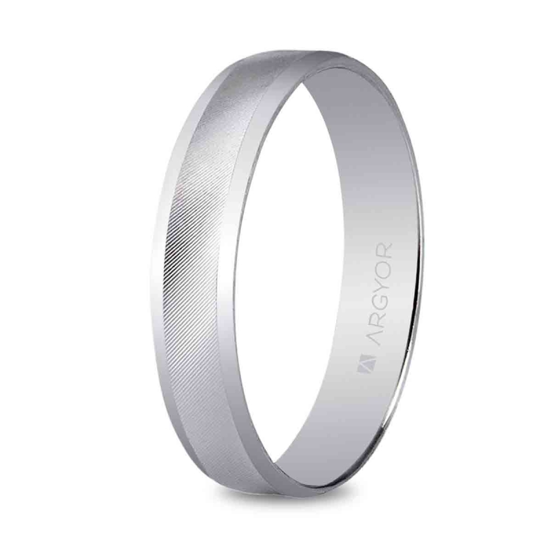 Alianza de boda oro blanco 9k estriado diagonal brillo 4 mm