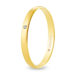 Alianza de boda oro amarillo 9k acabado satinado con diamante 2.5 mm