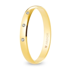 Alianza de boda oro amarillo 9k acabado pulido con tres diamantes interior plano 3 mm