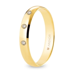 Alianza de boda oro amarillo 9k acabado pulido con tres diamantes 3.5 mm
