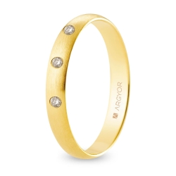 Alianza de boda oro amarillo 9k acabado satinado con tres diamantes 3.5 mm