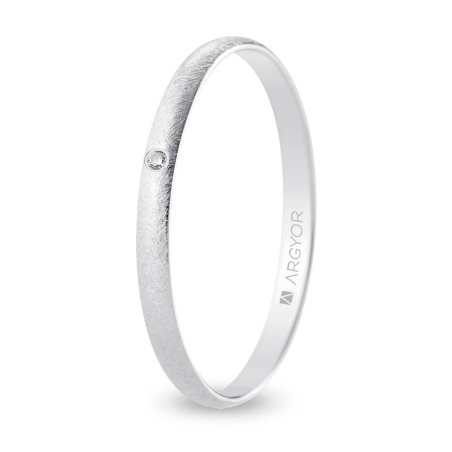 Alianza de boda oro blanco 9k acabado hielo con diamante interior plano 2 mm