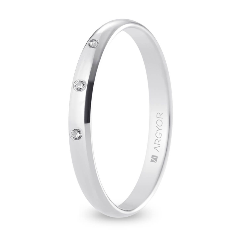 Alianza de boda oro blanco 9k acabado pulido con tres diamantes 2.5 mm