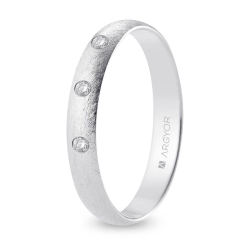 Alianza de boda oro blanco 9k acabado hielo con tres diamantes 3.5 mm