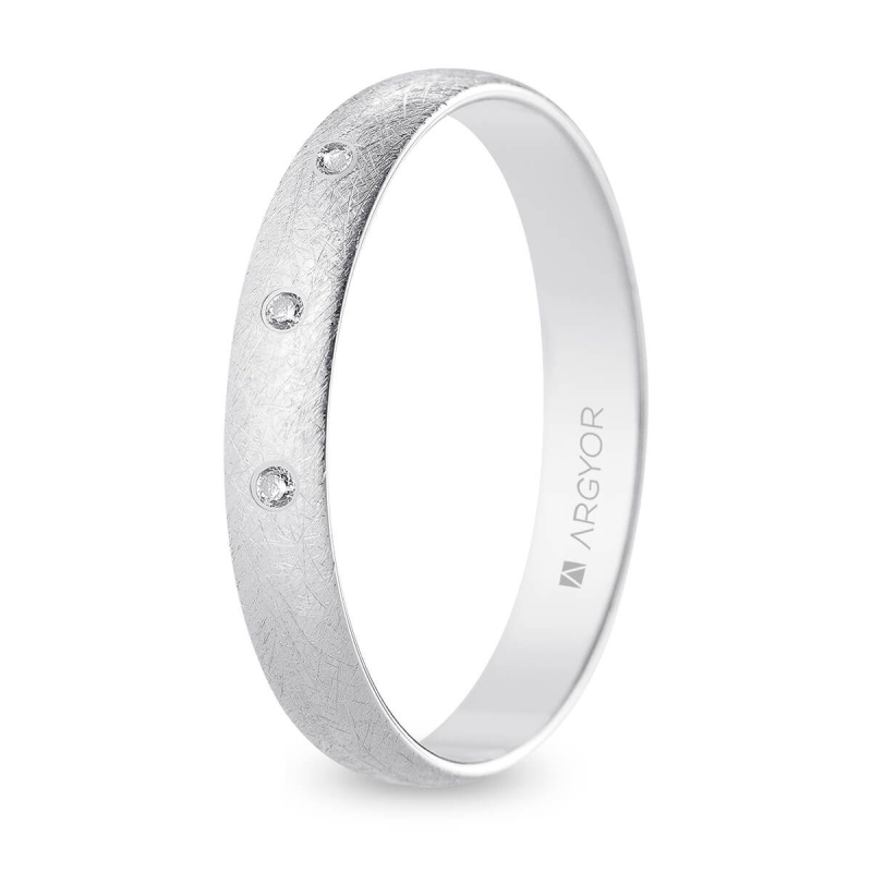 Alianza de boda oro blanco 9k acabado hielo con tres diamantes interior plano 3.5 mm