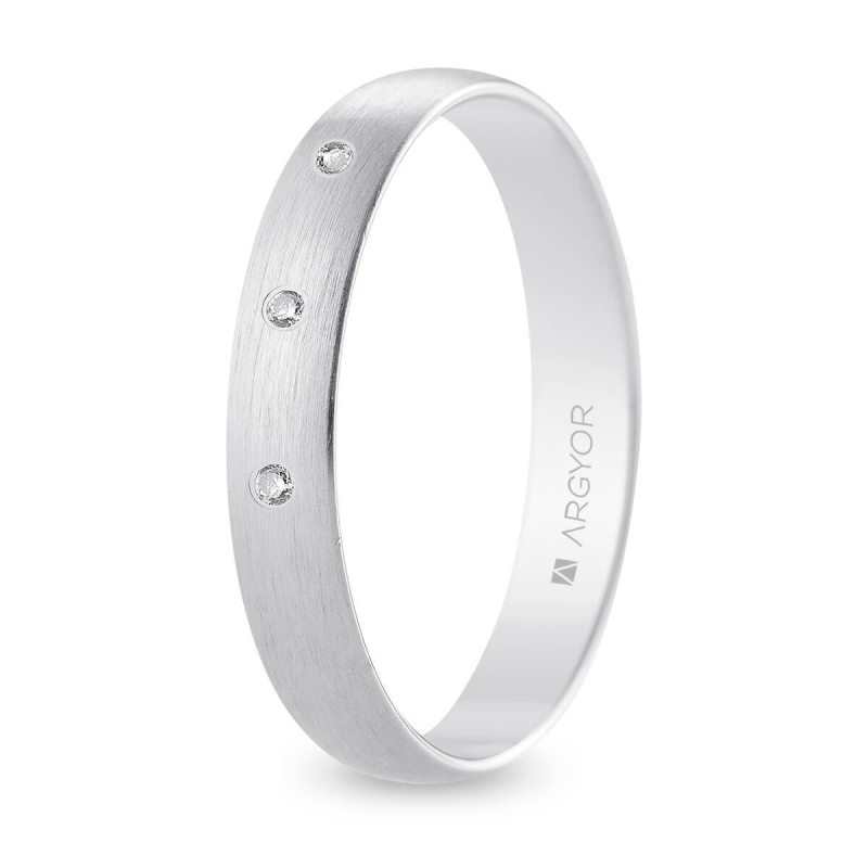 Alianza de boda oro blanco 9k acabado satinado con tres diamantes interior plano 3.5 mm