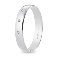 Alianza de boda oro blanco 9k acabado pulido con tres diamantes interior plano 4 mm