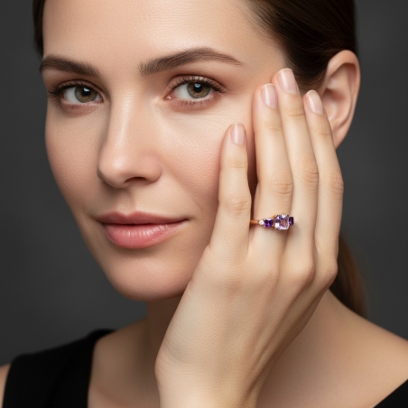 Anillo Oro Rosa 18k, amatistas y diamantes 0.07cts "Linéa"