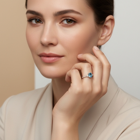 Anillo Oro 18k topacio y diamantes 0.40cts "Lawson"