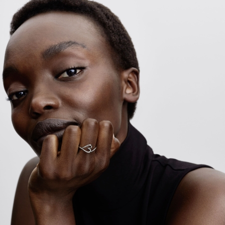 Anillo Pandora Essence Corazón 194361C00