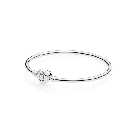 Pulsera Pandora Moments con cierre Corazón para charms 596268