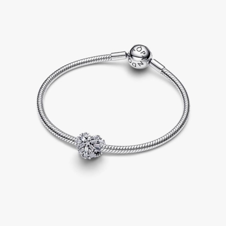 Charm Pandora corazón circonitas 794240C01