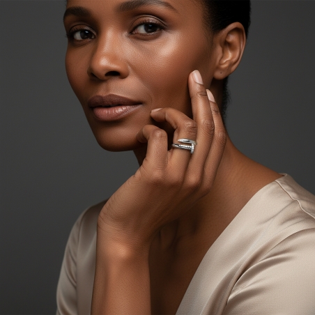 Anillo Oro 18k y diamantes 0.10cts "Cloude"