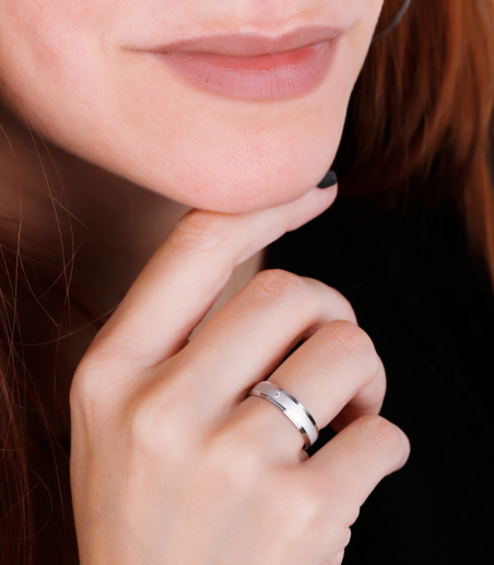 Alianza "Nexo" Oro 9k y diamante 0.02cts 3100259(9)