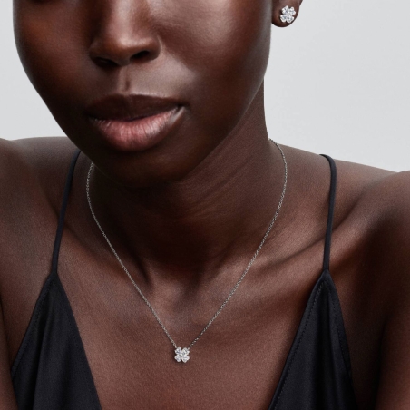 Pendientes Pandora Trébol brillante 294500C01