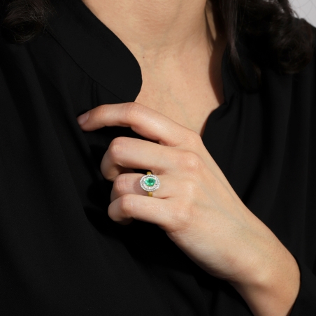 Anillo Oro 18k esmeralda y diamantes 0.44cts "Ganove"
