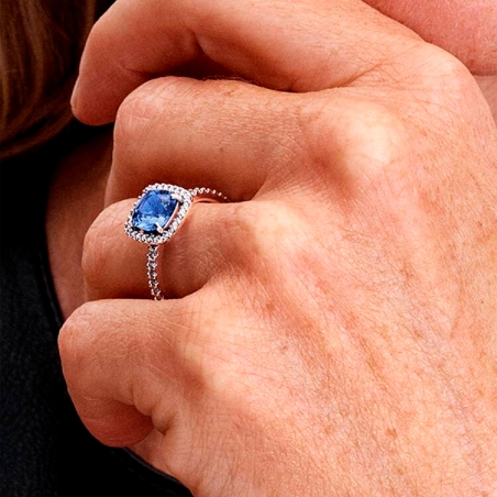 Anillo Pandora cuadrado azul 193550C01