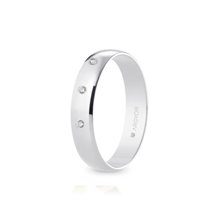 Alianza de boda oro blanco 9k acabado pulido con tres diamantes interior plano 4.5 mm