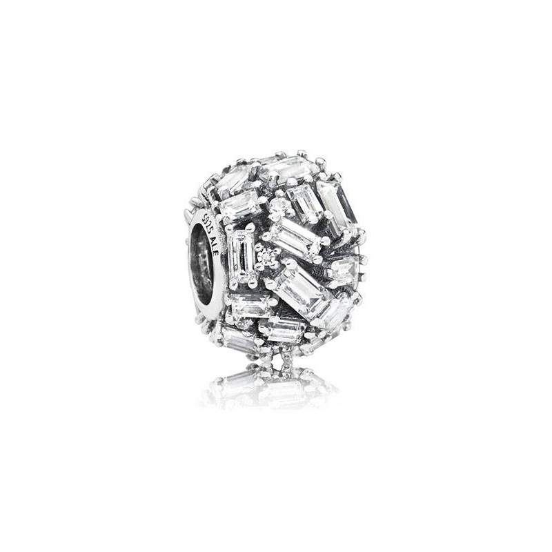 Charm Pandora Brillo Delicado 797746CZ