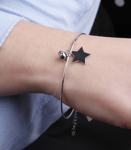 Pulsera "Estrella y Cascabel" Plata de ley