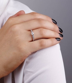 Anillo "Azahar" 0.40 Oro Blanco y Diamante