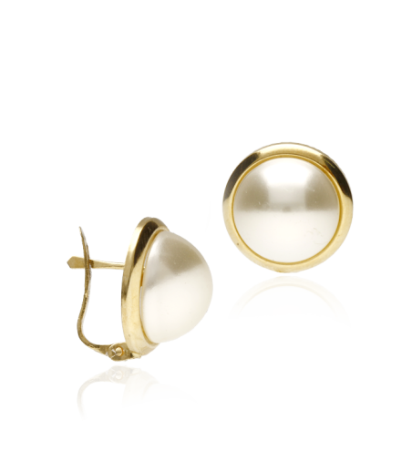 Pendientes "Sue" de perla semiesférica y marco de oro