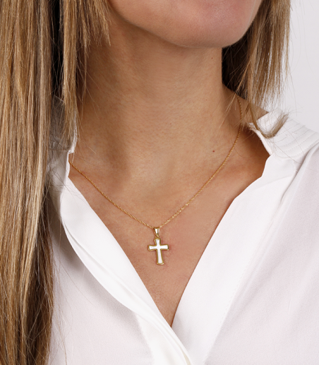 Cruz de oro 18k Fondo nacar pequeña