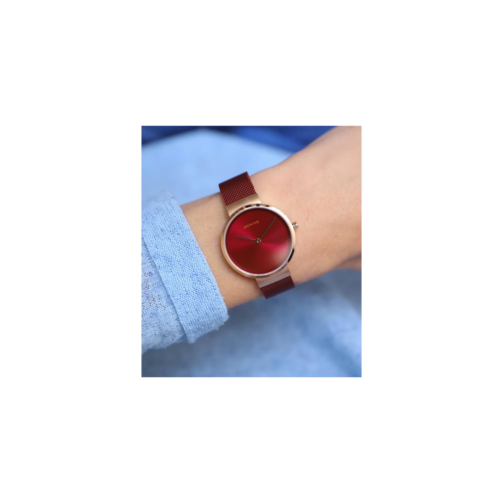 Reloj bering rojo con correa de malla milanesa y caja rosada 14531 363