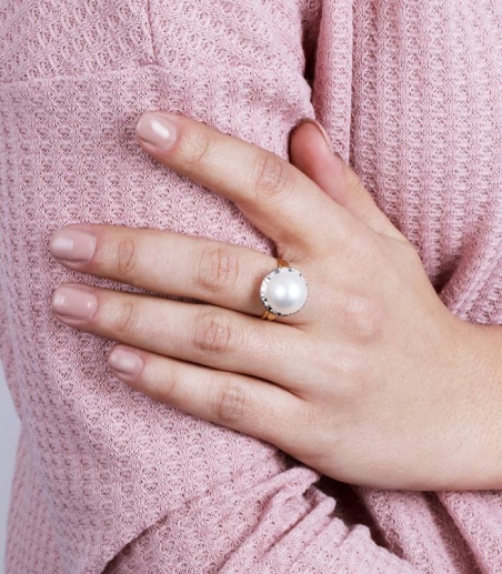 Anillo Oro 18k perla y circonitas "Mabe"