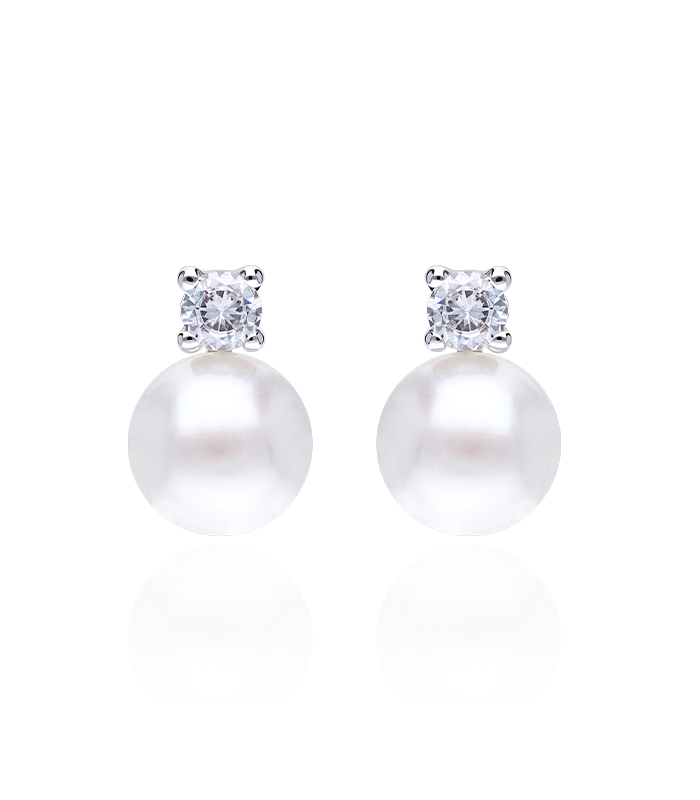 Boucles d'oreilles dormeuses en or chacune ornée d'un oxyde Boucles d'oreilles dormeuses en or chacune ornée d'un oxyde