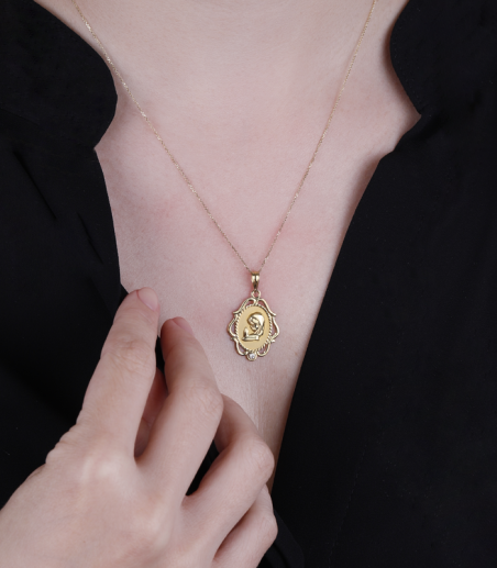 MEDALLA "VIRGEN NIÑA" ORO 18K Y CIRCONITA