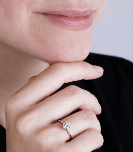 ANILLO "SCANDICCI" ORO BLANCO 18K Y DIAMANTE 0.35 CTS