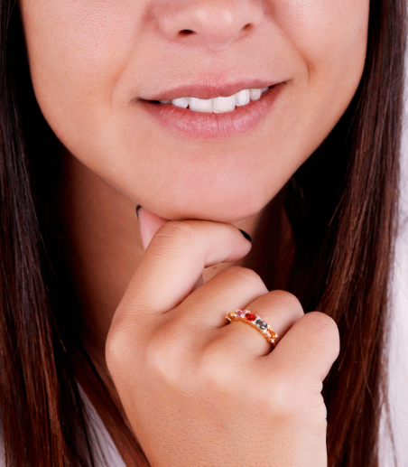 ANILLO "KOOR" ORO 18K DIAMANTES Y ZAFIRO COLORES