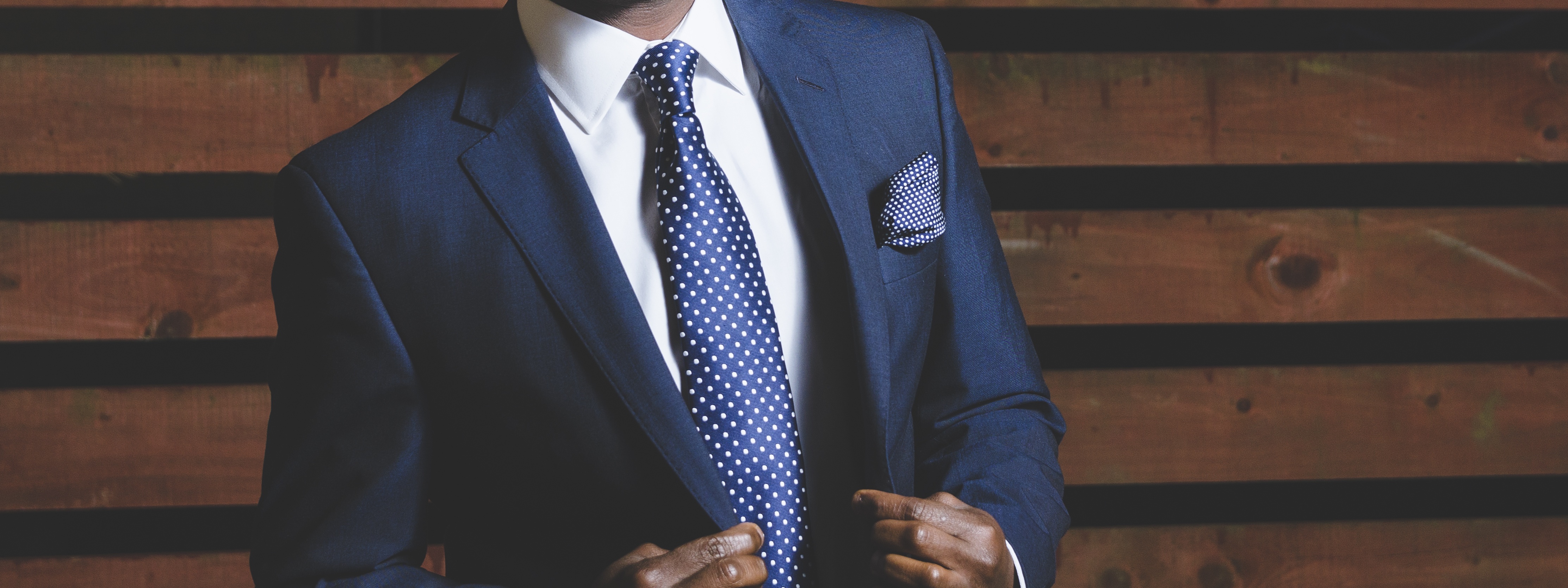 Complementos look perfecto invitado boda hombre